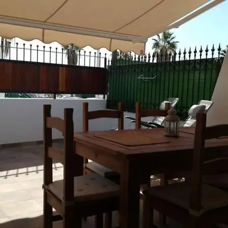 Puerto Del Carmen Sleeps 3 Wifi بويرتو ذيل كارمين