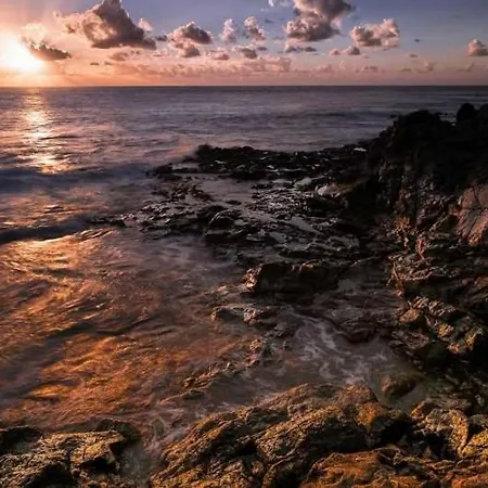 Puerto Del Carmen Sleeps 3 Wifi بويرتو ذيل كارمين